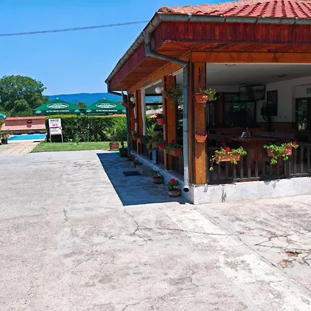семеен калина Hotel *